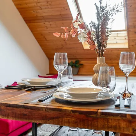 Mezonet Na Namesti Apartament