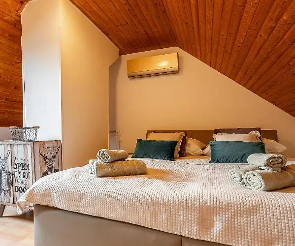 Mezonet Na Námestí