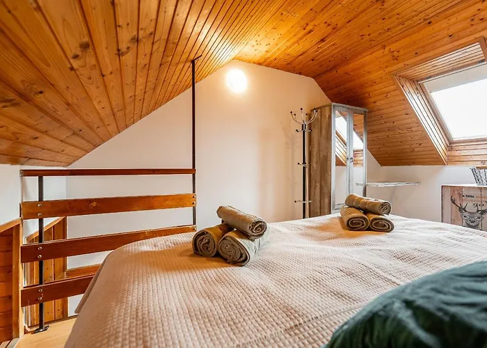 Appartamento Mezonet Na Námestí *